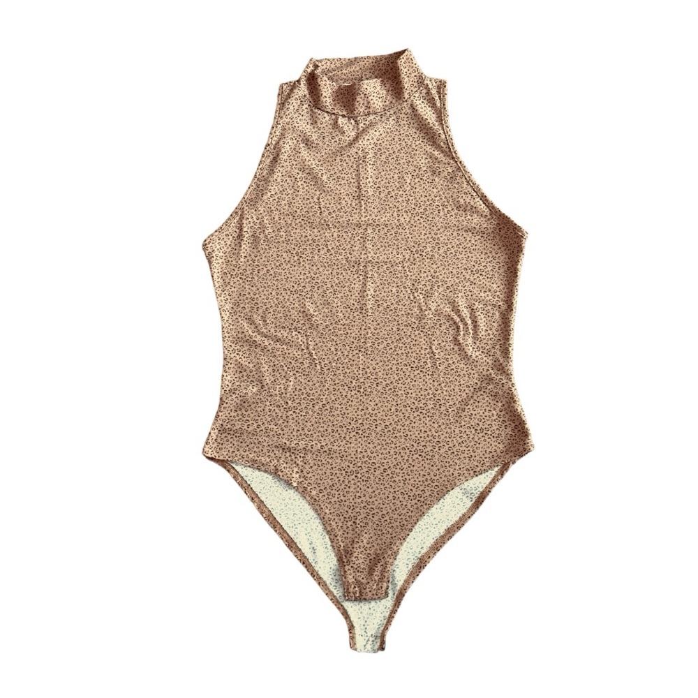 Gaze bodysuit high neck size Medium with small animal print